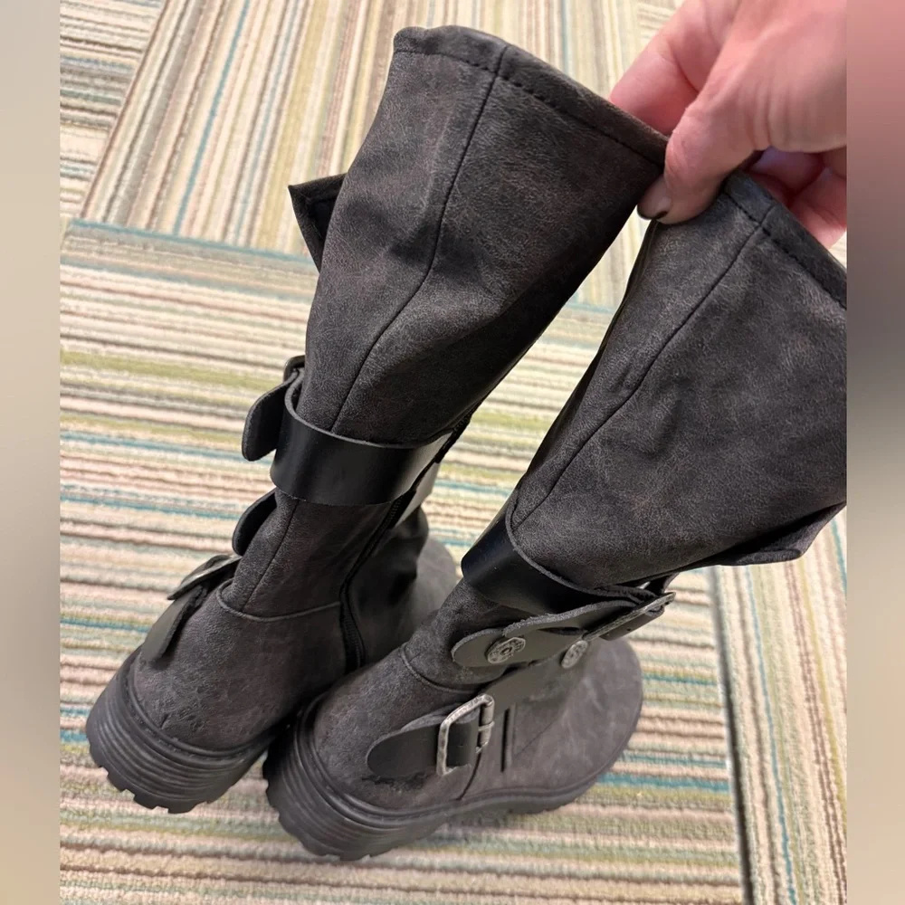 Blowfish Malibu Rider Moto Boots Black | Buckle Strap Vegan Boots | Size 7 - Picture 6 of 11